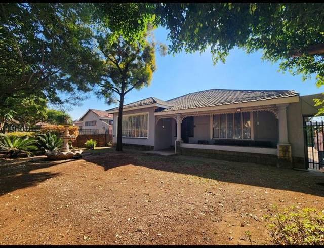 3 BEDROOM HOUSE FOR SALE IN CAPITAL PARK